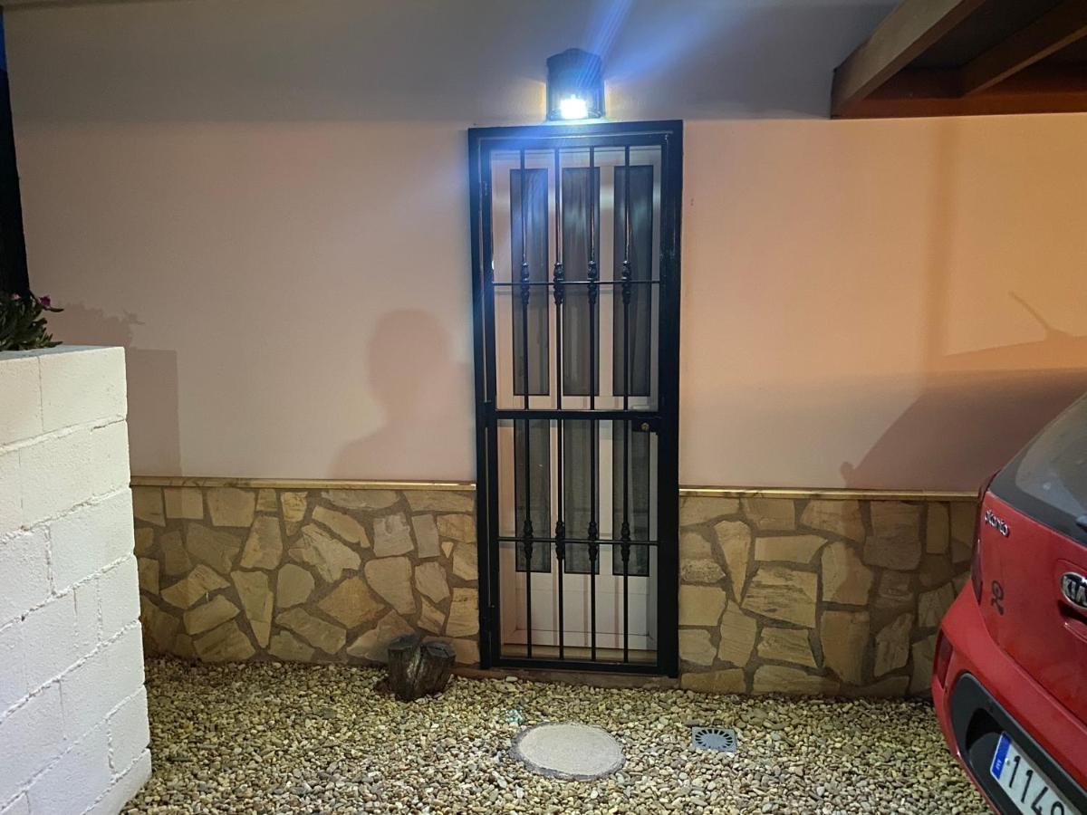 Casa Sol Y Luna Arboleas Exterior foto
