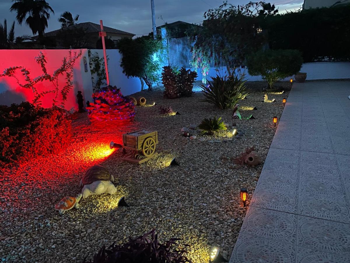 Casa Sol Y Luna Arboleas Exterior foto